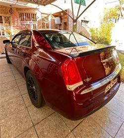 کرایسلەر 300
